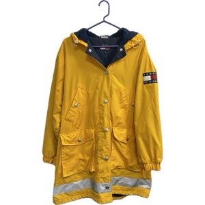 VTG Tommy Hilfiger Men’s Multi-Pocket Jacket with Hood Size L